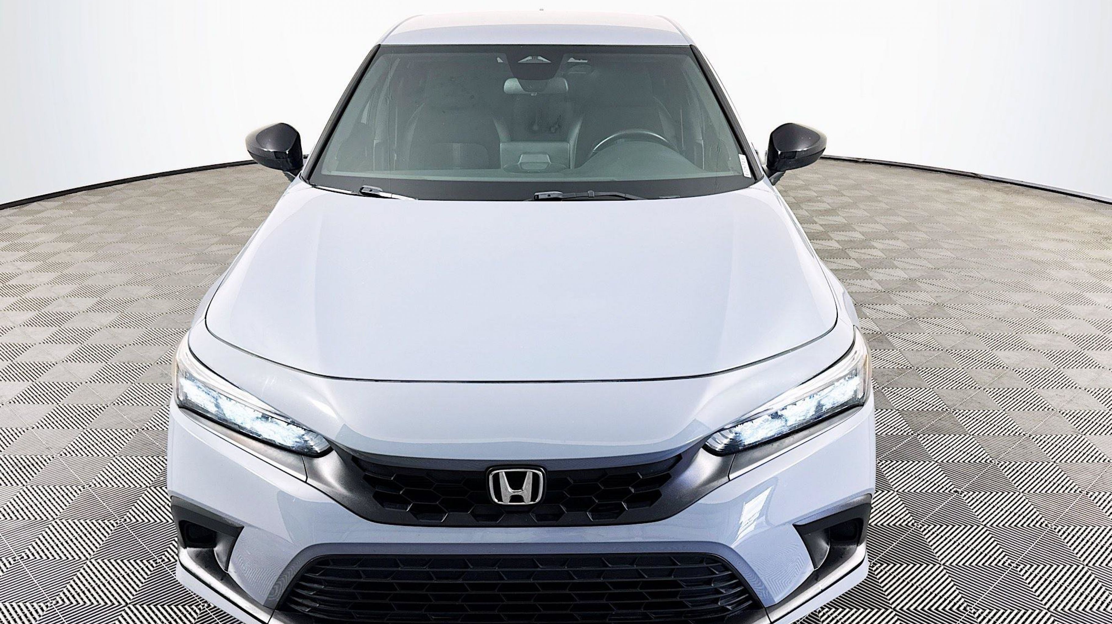 honda civic hatchback 2024 19XFL2G87RE009713 image honda civic hatchback 2024 19XFL2G87RE009713 image